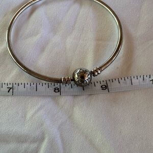 Pandora Clasp Bangle - Silver